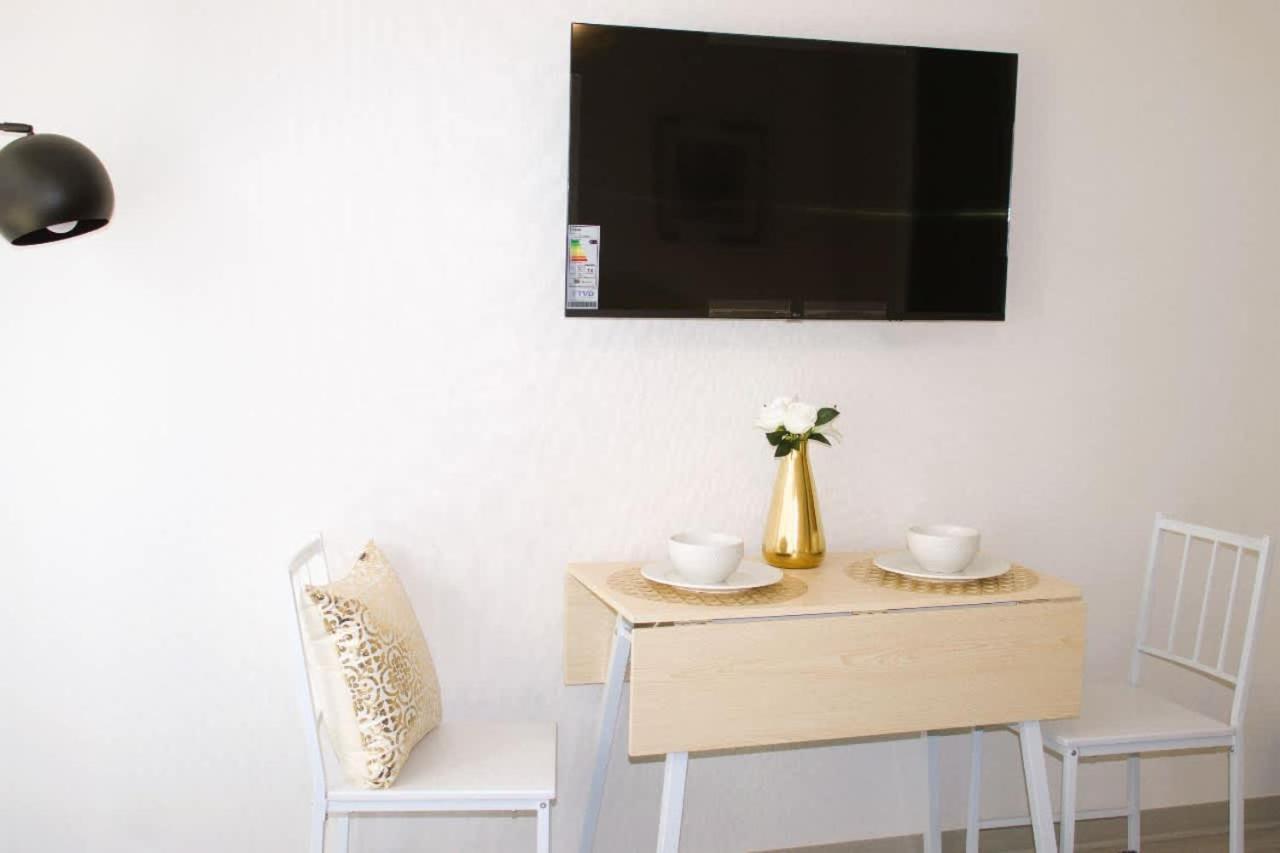 Hom Exquisito Y Comodo Depto 1d1b 2pax * Santiago