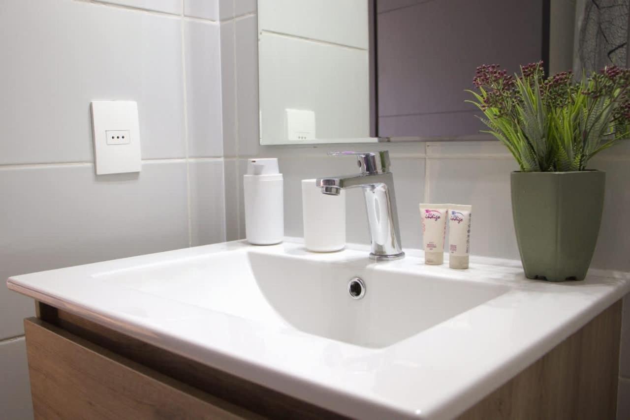 Hom Exquisito Y Comodo Depto 1d1b 2pax Apartamento Santiago